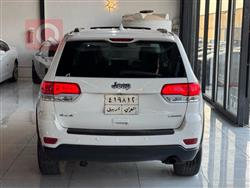 جیپ گراند شیرۆکی